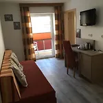 ホテル Bergheim ゼルデン